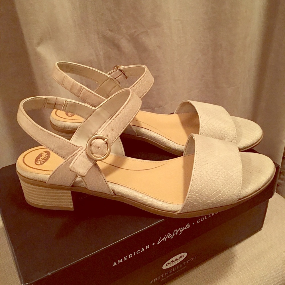 Dr. Scholl’s Grey Snakeskin Sandals